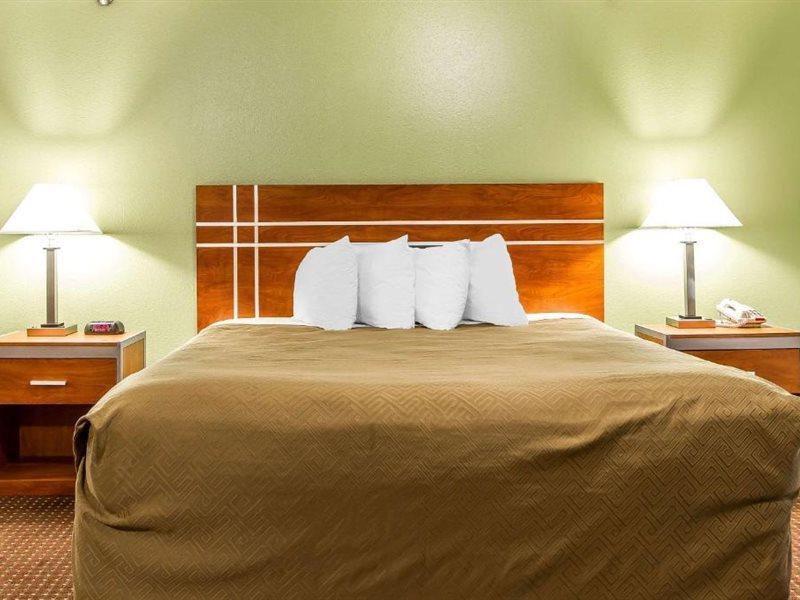 Econo Lodge & Suites Пекин Экстерьер фото