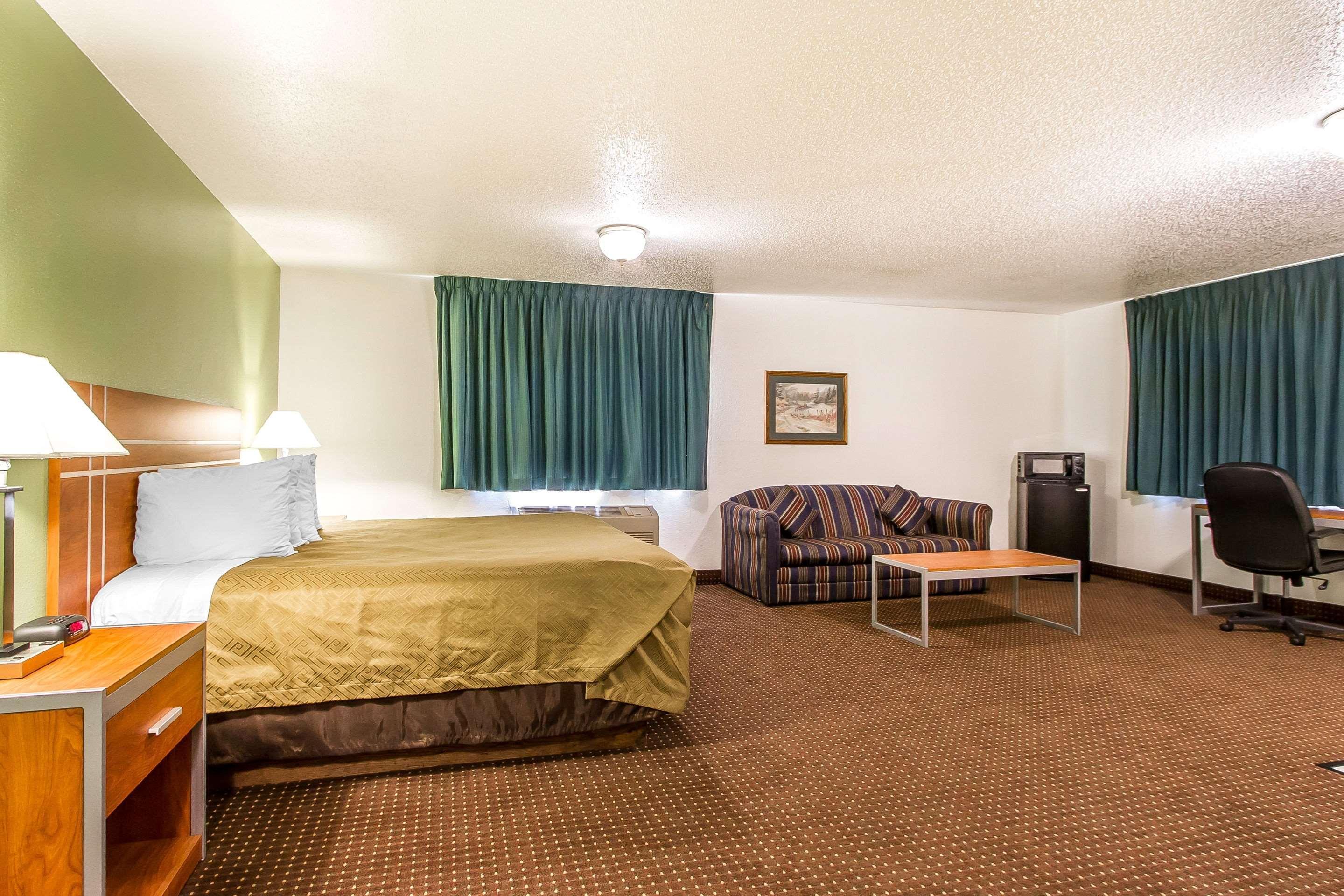 Econo Lodge & Suites Пекин Экстерьер фото