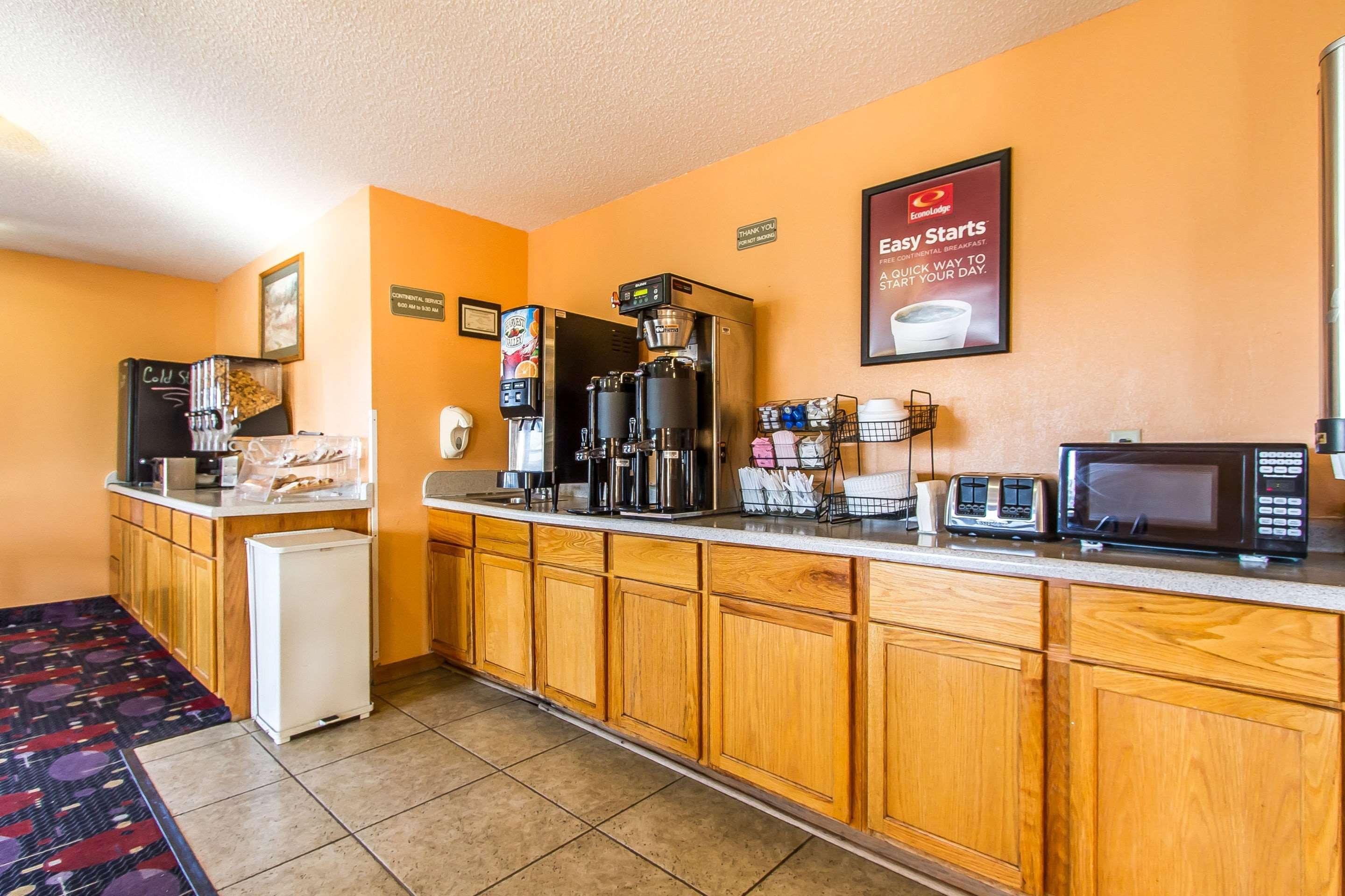 Econo Lodge & Suites Пекин Экстерьер фото