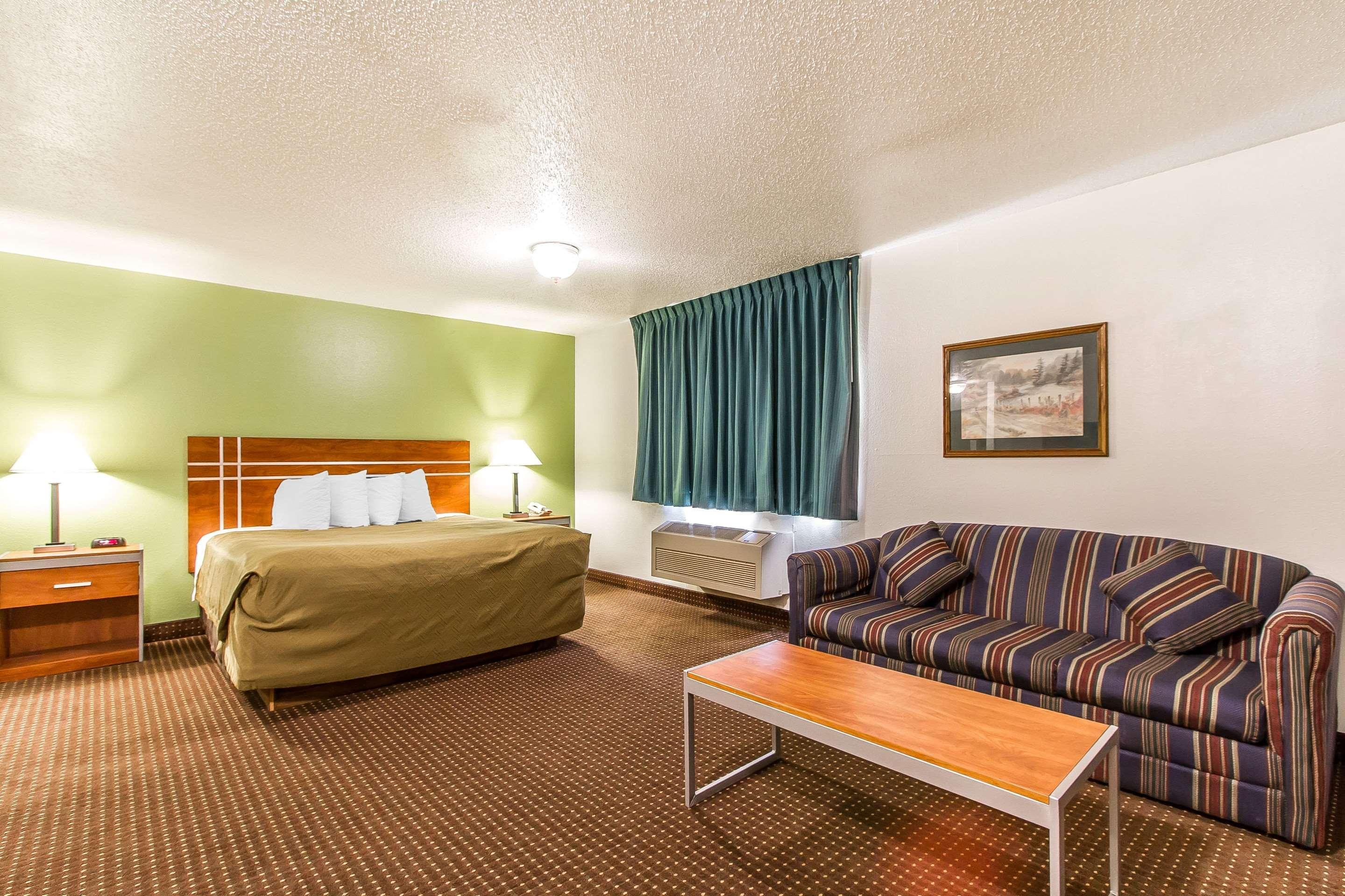 Econo Lodge & Suites Пекин Экстерьер фото